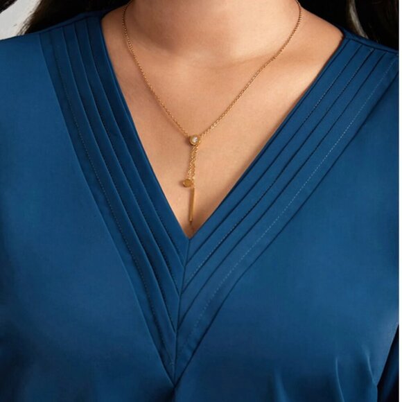 BloomChic V Neck Plain Pleated Tab Sleeve Blouse - Picture 5 of 7